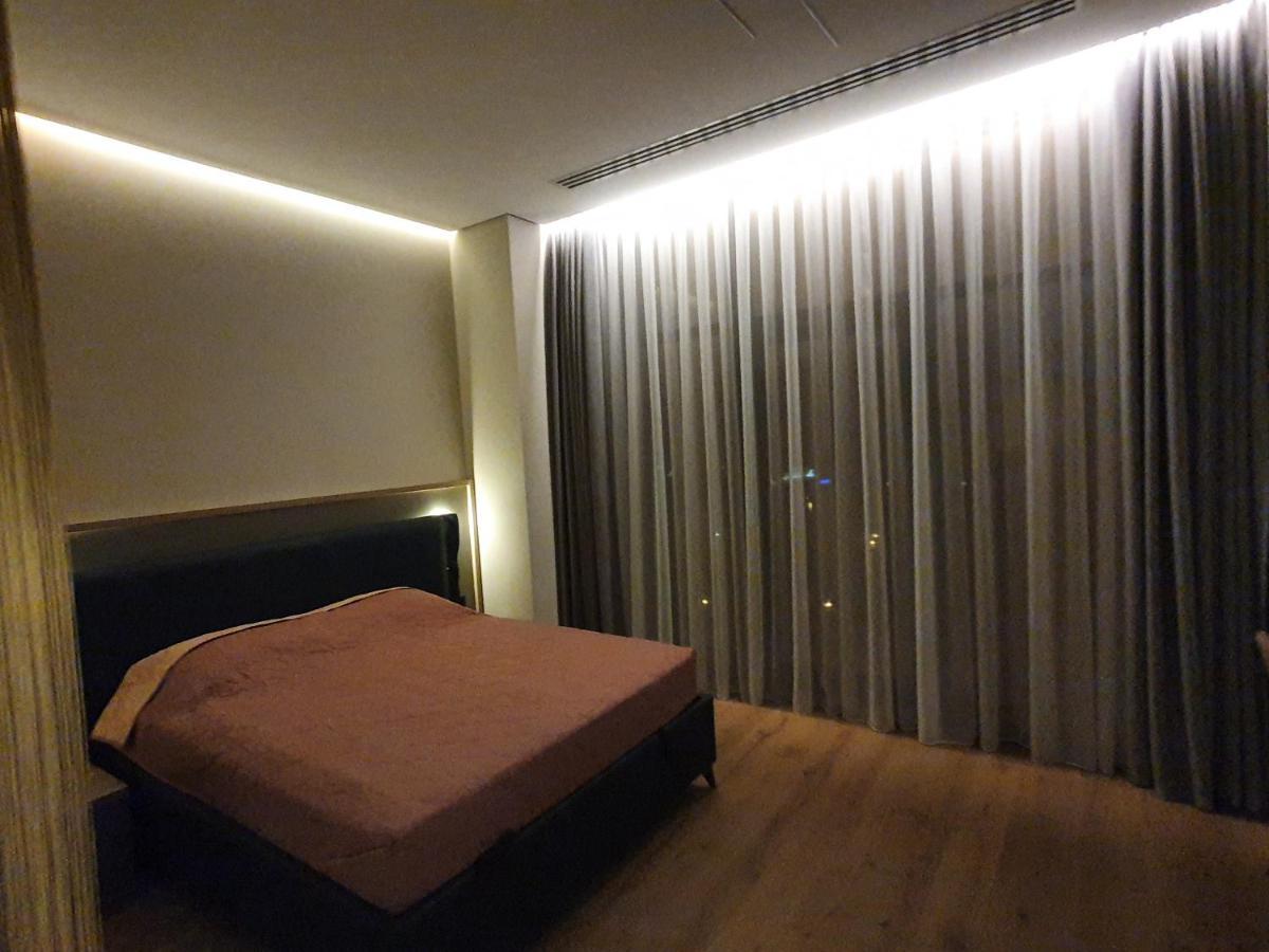 Sea Breeze Appartement Bakoe Buitenkant foto